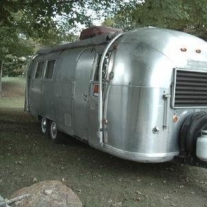 airstream[1]
My first Tagalong wish I new better than to sell it...