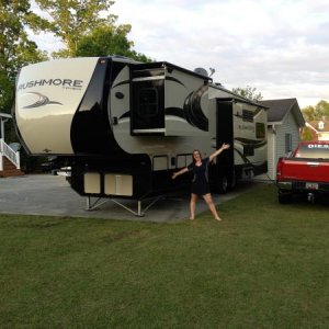 The other side of Rushmore 35M Monicello first day home from dealer. Grand daughter doing the model thing.