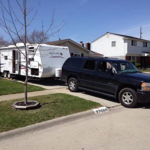 2007 Jayco Jay Feather EXP 29A
 2002 GMC 1500 AWD Yukon XL Denali
 Equal-i-zer 10,000 lb. Sway Control Hitch