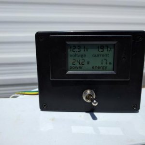 Portable battery charge monitor, hooked up with quick connector to be hooked up when needed.