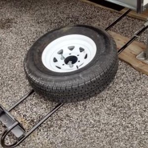 Tire carrier1