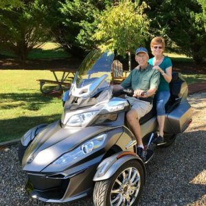 Can Am Spyder for Smoky Mountain back roads Touring