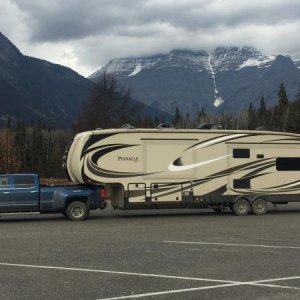 Using Mt Robson as backdrop. One of only a few times past here the top was in clouds