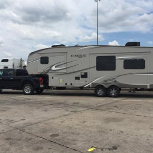 2017 F250 Lariat 6.2L and 2018 28.5 RSTS HT