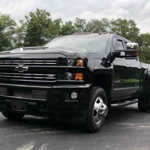 2018 Chevy 3500 HD 4WD LB Dually 6.6L Diesel
2019 Jayco Pinnacle 37MDQS