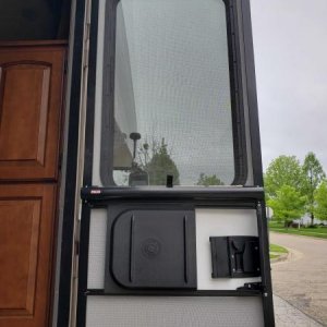 Frameless window interior view