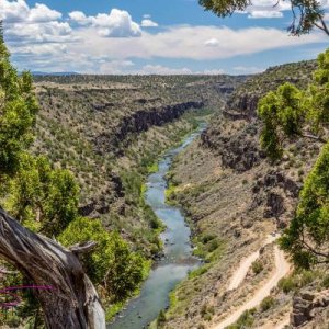 Rio Grande Gorge looking south from John Dunn bridge sight