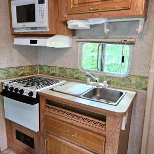 Kitchen before renovation