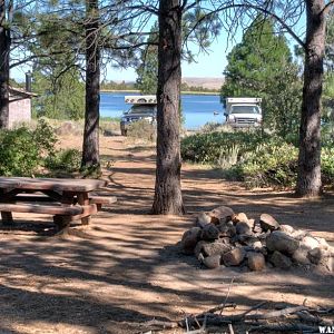 Vee Lake Campground