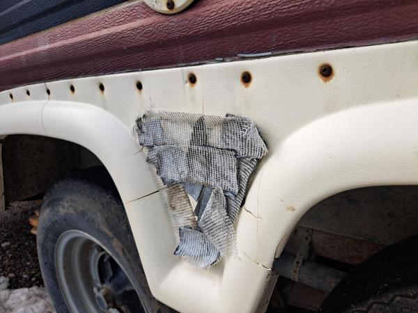 19   the old old old fenders of a material i am not sure of are decaying and falling apart. the owners prior to the guys i got it from had duct taped 