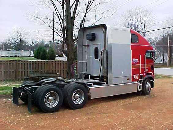 1997 FREIGHTLINER FLB10064T