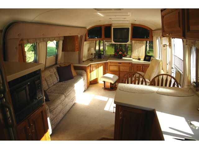 2000 Airstream 34'