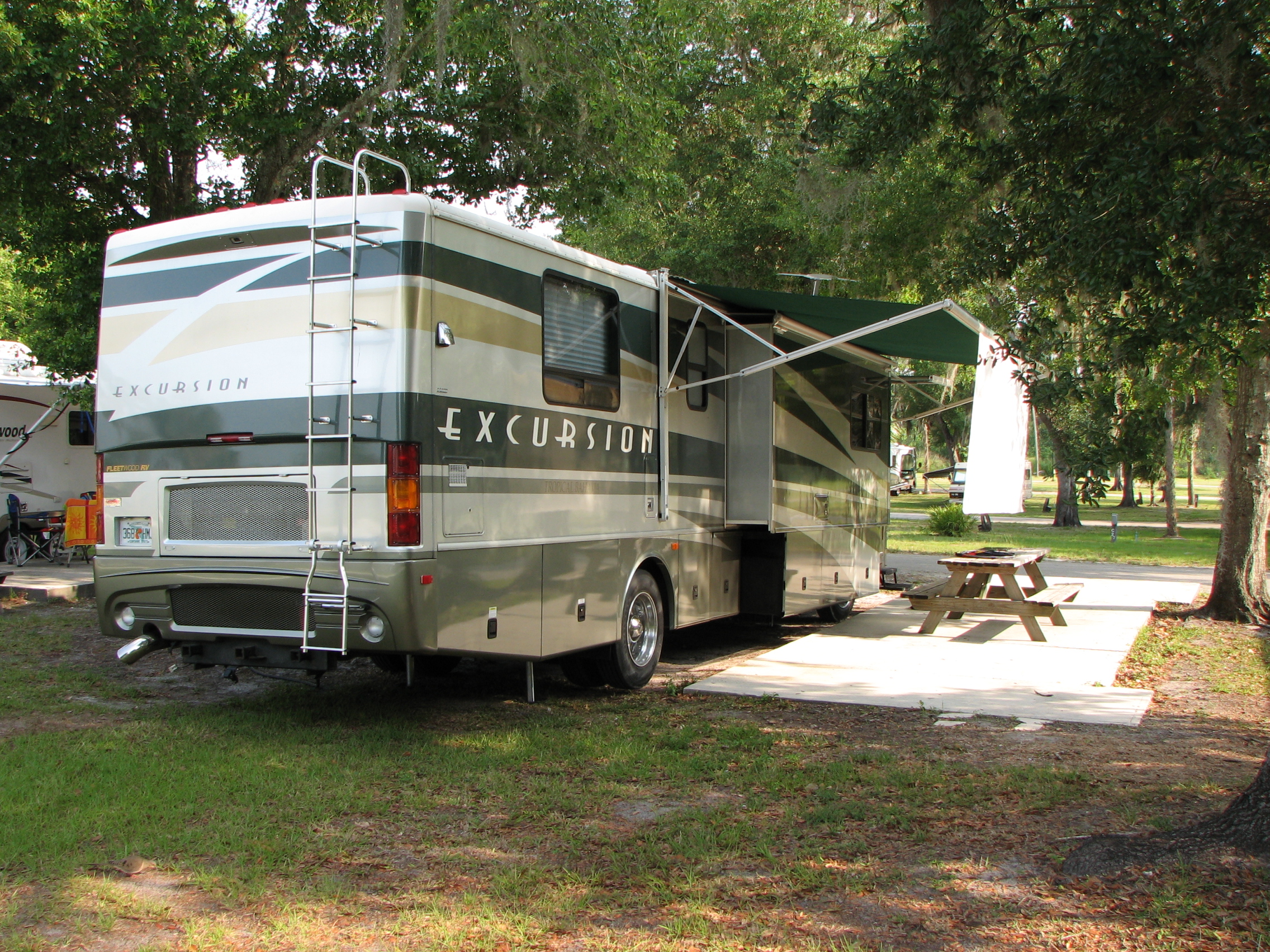 2003 Fleetwood Excursion