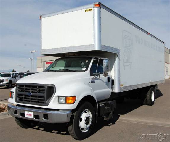 2003 Ford F-650 26' Box Truck CAT Diesel Auto