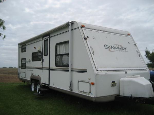 2003 Shamrock 25bh Exterior