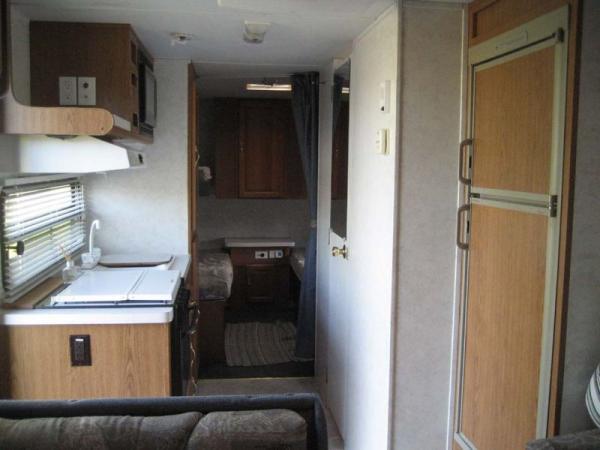 2003 Shamrock 25bh Interior - 1