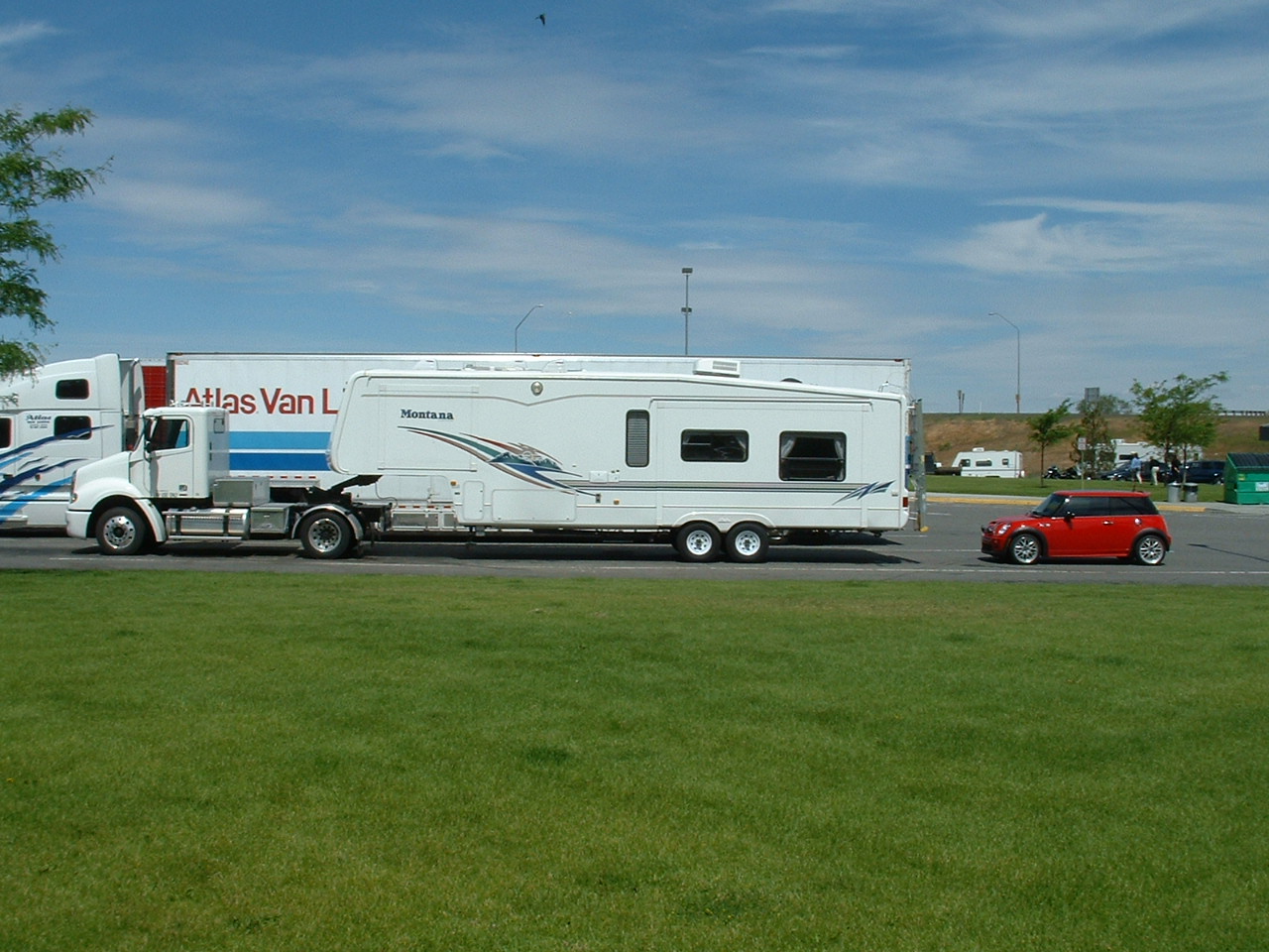 2004 Freightliner, 35' Montana, 2003 Mini Cooper