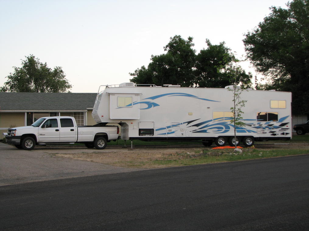 2004 Silverado 2500HD Duramax Allison Crew LB SRW 2x
2006 Weekend Warrior 40' 5th