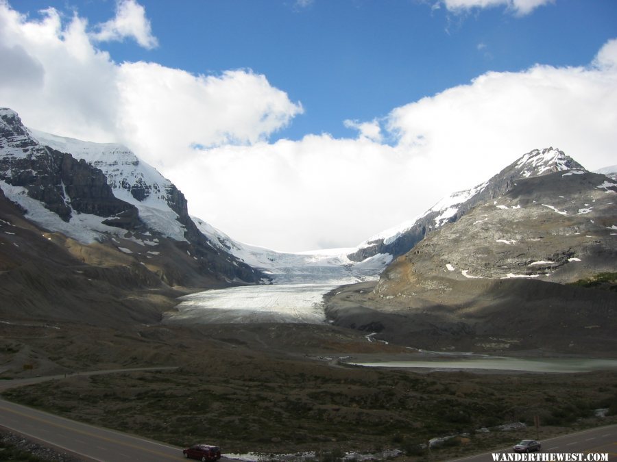 2005 41 CAN BANFF ICEFIELDS PKY ATHABASCA GLACIER