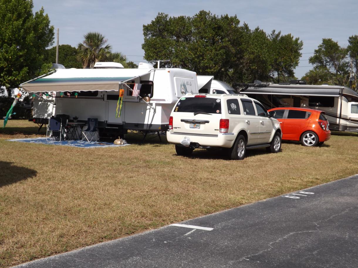 2007 Aspen and2003 24' Tow-Lite at Florida Fall Samboree.