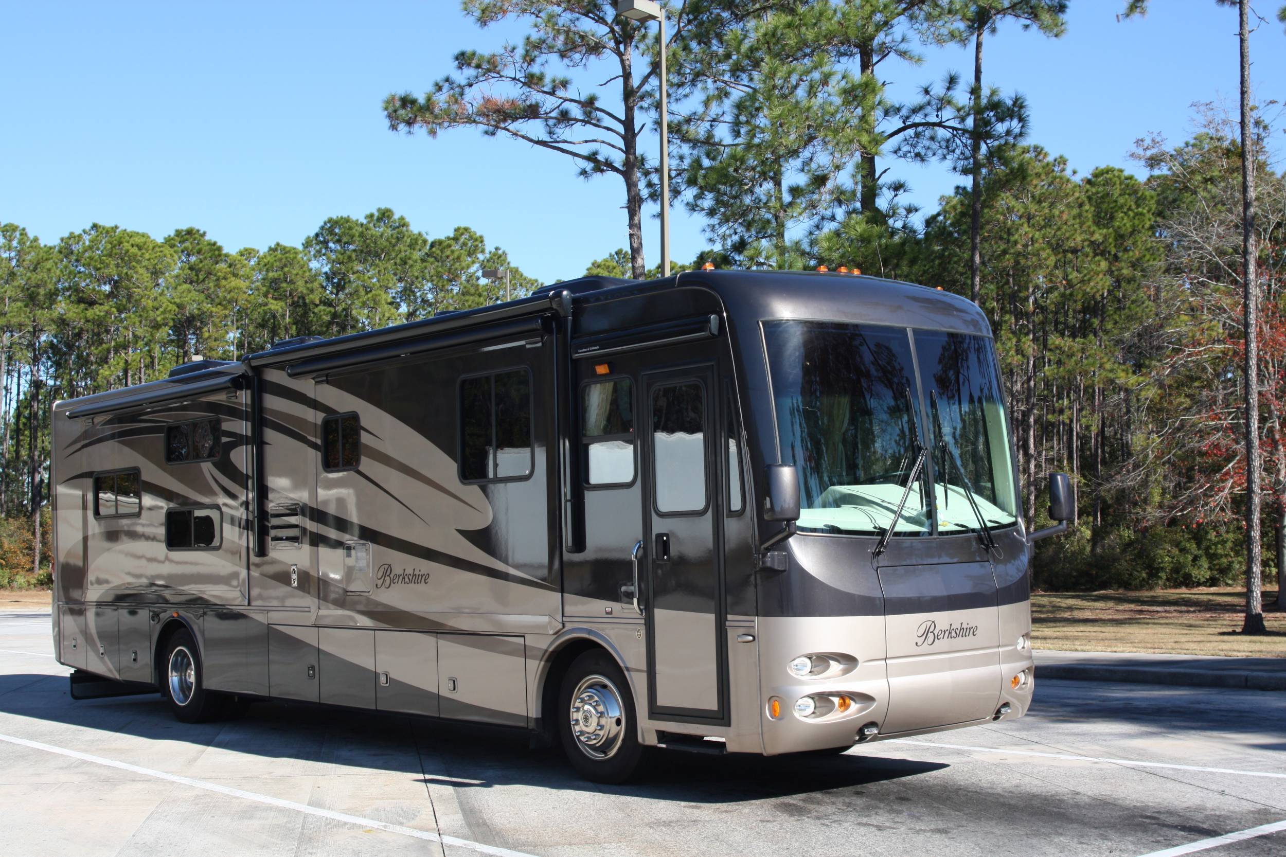 2008 Berkshire 39BH