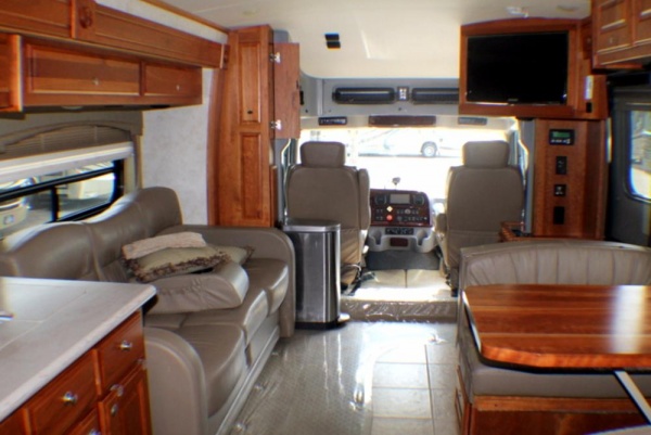 2011 Dynaquest XL interior 1