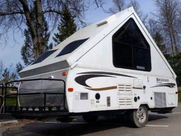 2012 Forest River Rockwood A-122BH