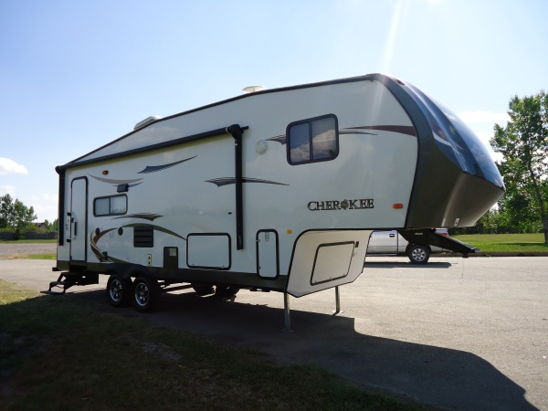 2013 Cherokee 5th Wheel