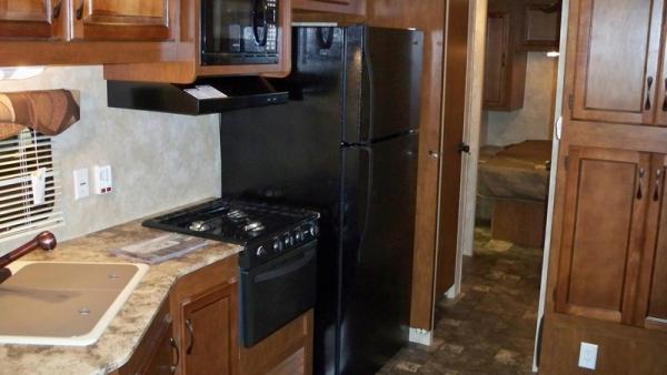 2013 Coachmen Catalina 38BH Deluxe Edition