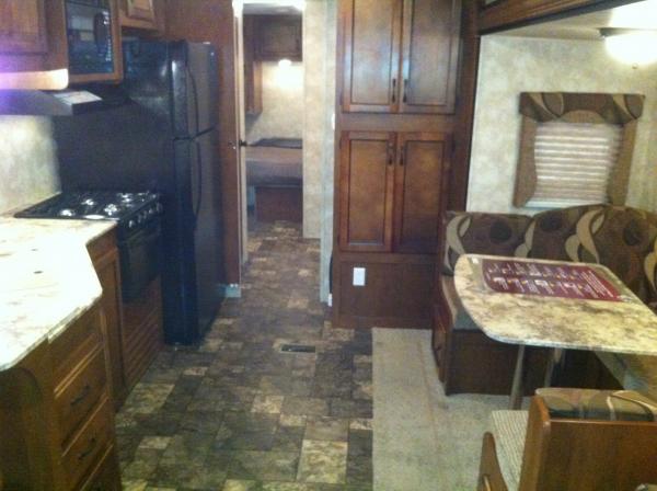 2013 Coachmen Catalina 38BH Deluxe Edition