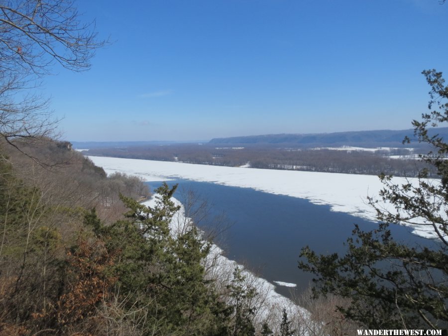 2014 40 MAR20 EFFIGY MOUNDS TWIN VW N VW