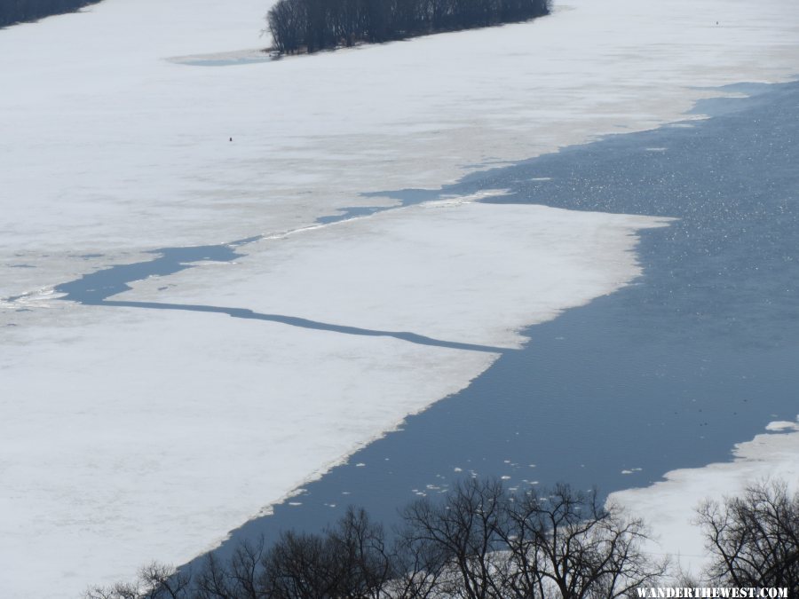 2014 46 MAR20 EFFIGY MOUNDS HANGING ROCK S VW