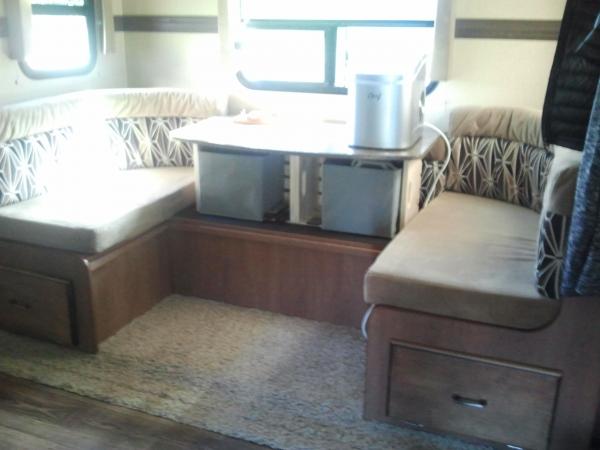 2015 210UDS Dinette Modifications