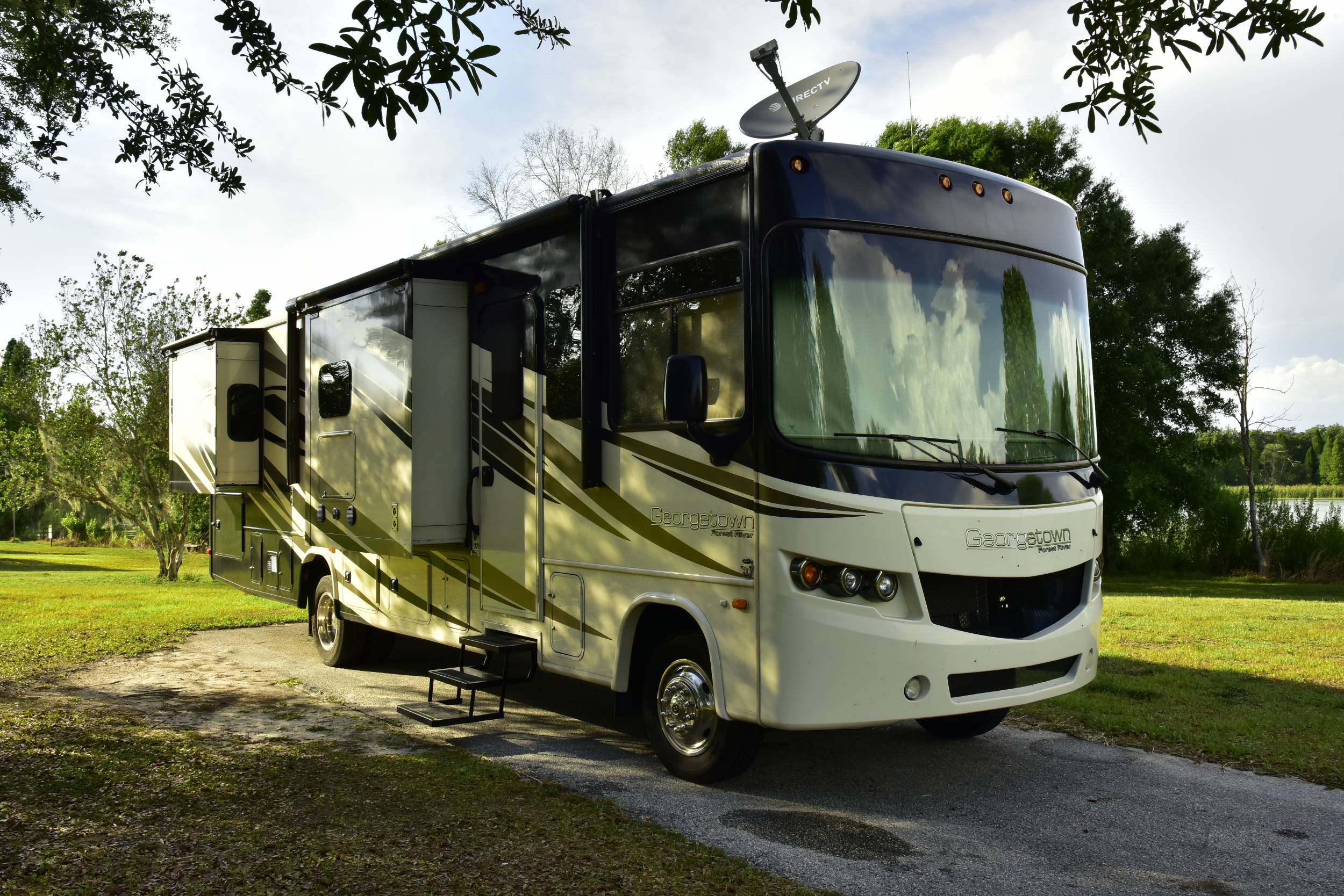 2015 Forest River Georgetown 328TS