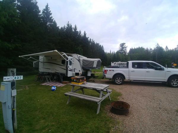 2016 F150 XTR 5.0L V8 
Jayco Jay Feather x18d