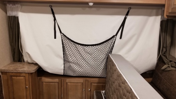 2018 front bunk 233s