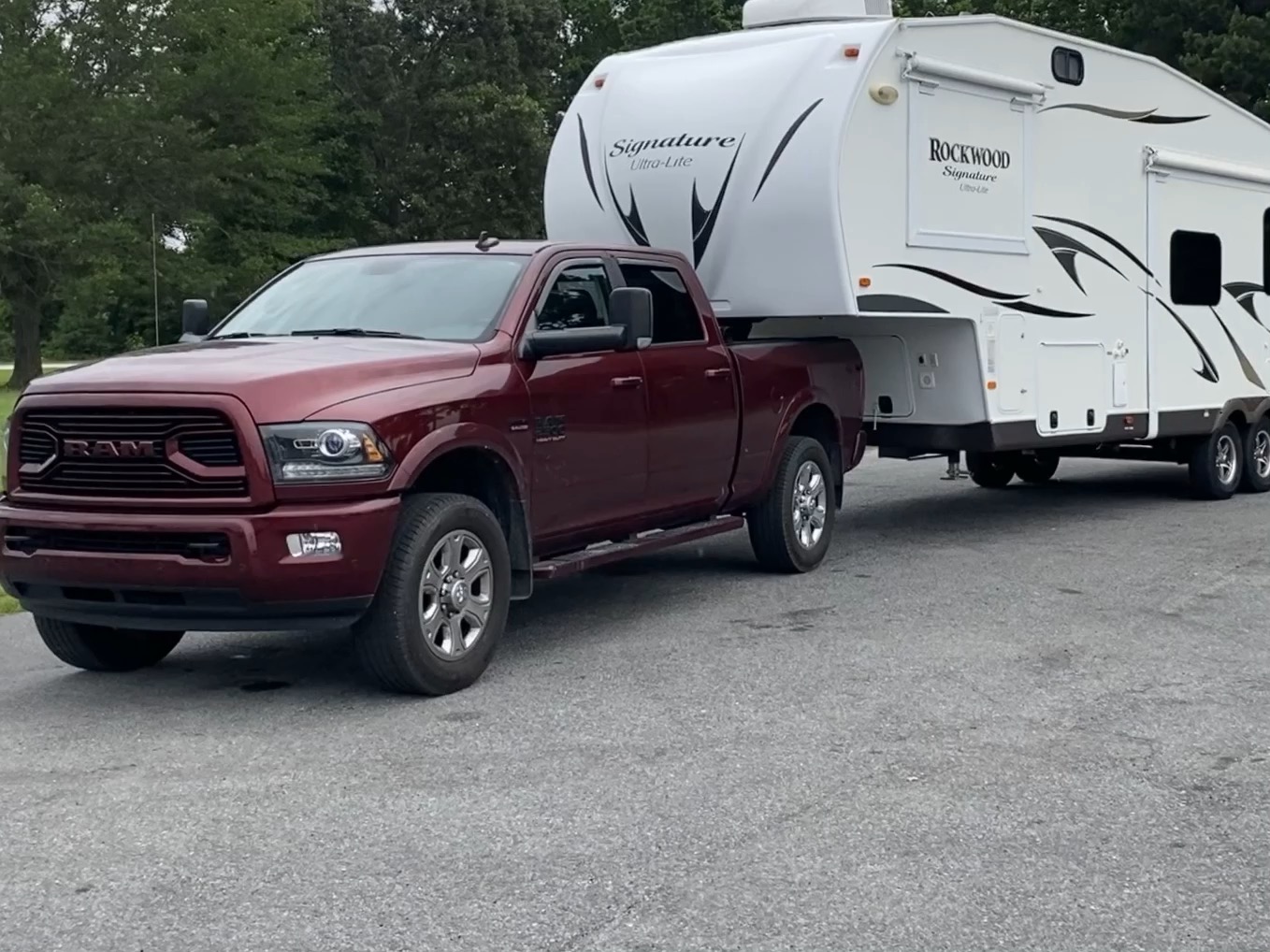 2018 Ram 2500 Laramie 6.4 Hemi