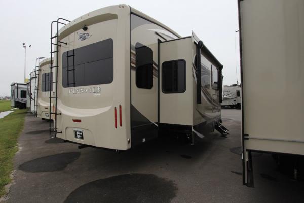 2019 Jayco Pinnacle MDQS