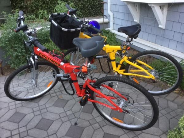 2kSilver 26" folding bikes (about 34#) and with a carrying bag - stored in the TT