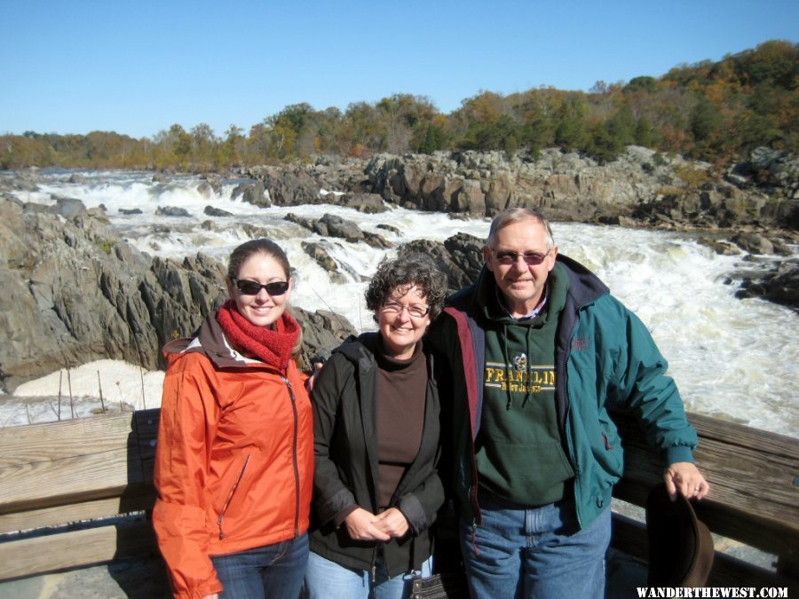 45 Jenny, Veronica and Bill at Great Falls VA (1024x768).jpg