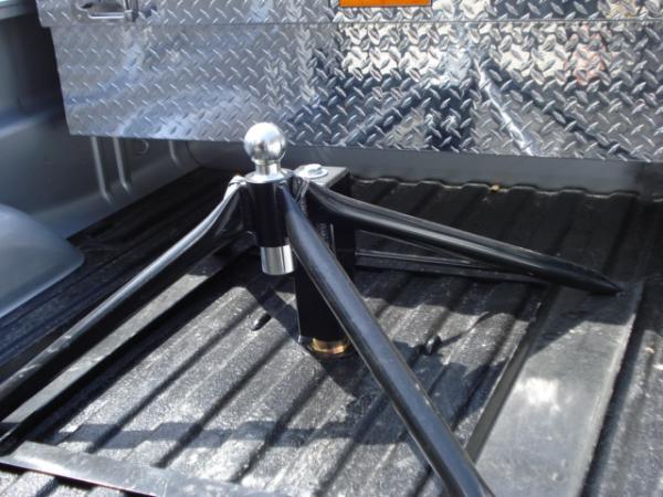 Anderson Ultimate Fifth Wheel Hitch on B & W Gooseneck Hitch