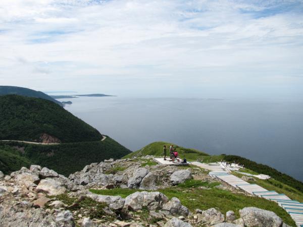 another view from the Skyline Trail