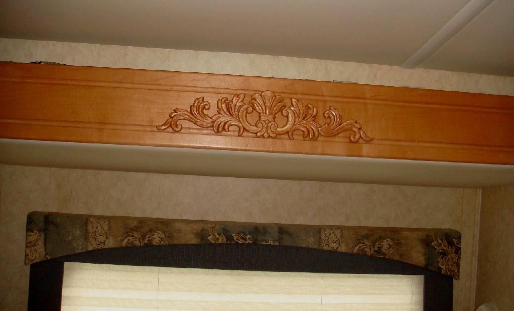 Applique Above Bed Slide