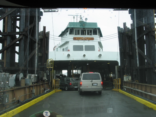 Boarding_the_Ferry_from_Port_Townsend_to_Whidbey_Island