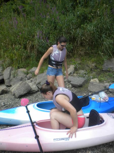 Bri and Mandy going kayaking