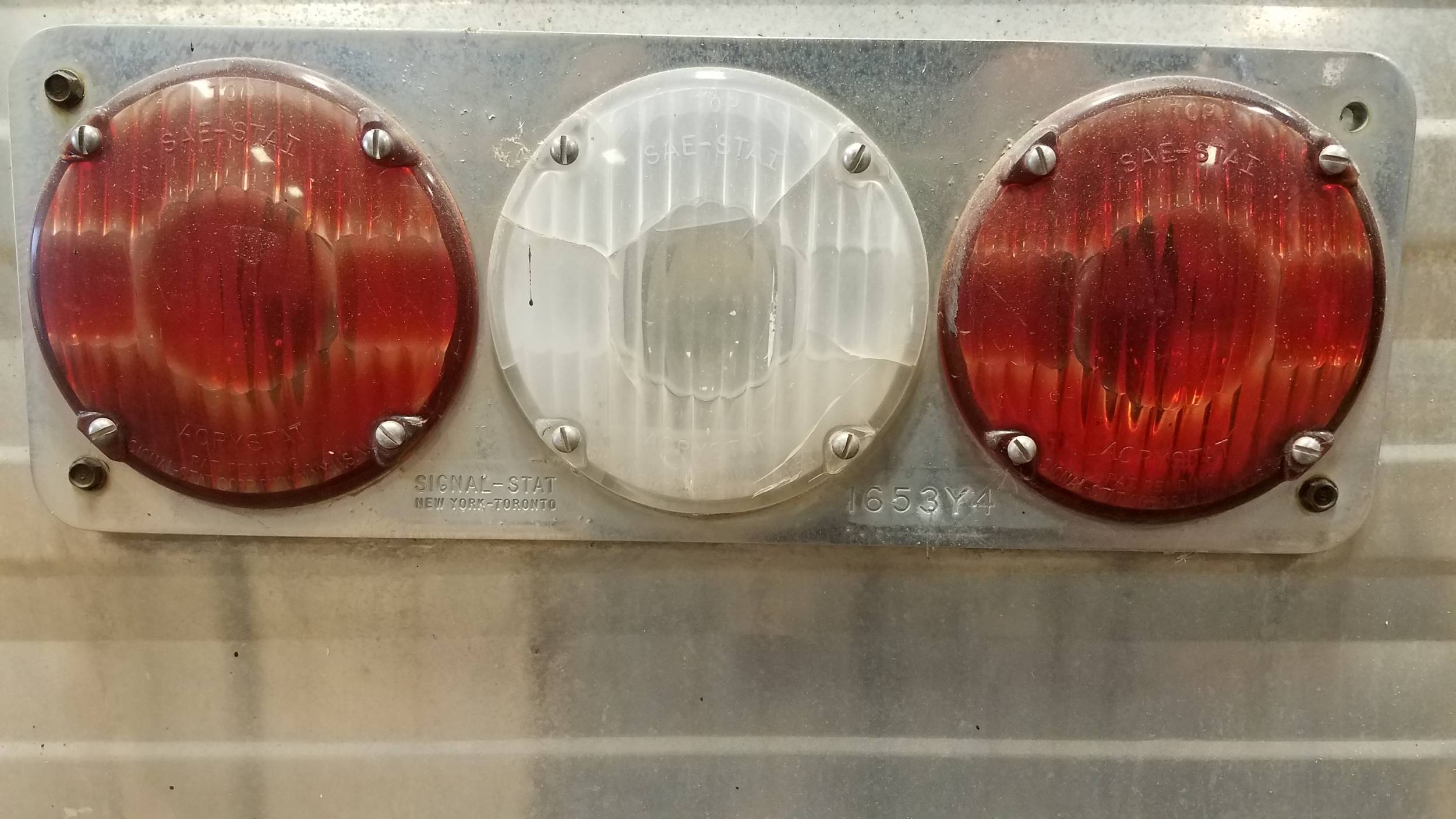 Broken Arrow Tail Light 1