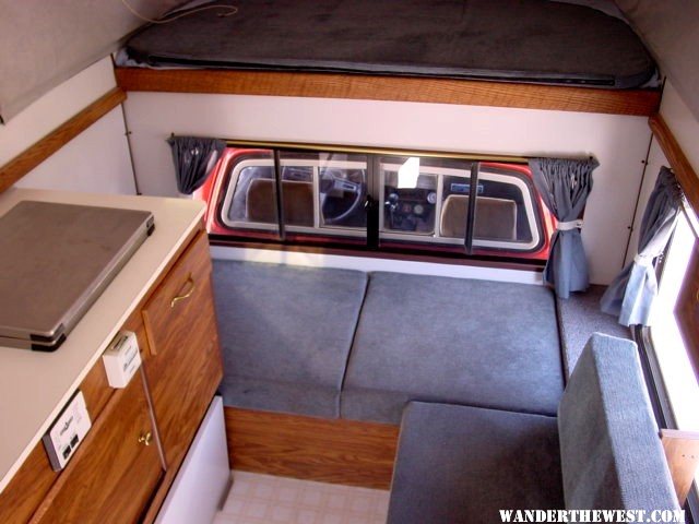 Camper004.jpg