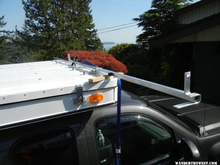 Canoe load bar on rack