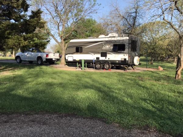 Cedar Ridge Campground Clinton Lake KS