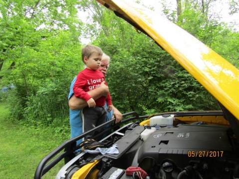 Checking out the FJ Cruiser